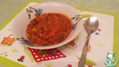 "Сладкая" фасоль в томатном соусе