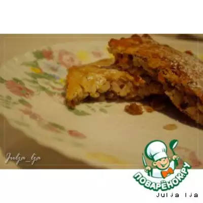 Рисовый пирог-запеканка с орехами и изюмом