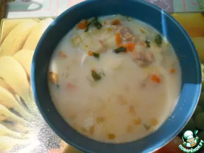 Суп с сельдереем и молоком