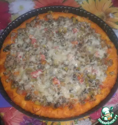 Пицца дрожжевая с грибами и мясом