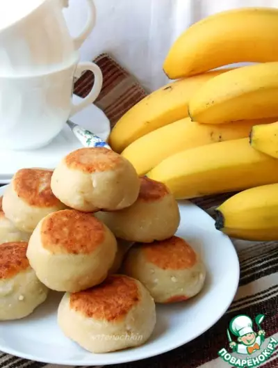 Творожные булочки с бананом и шоколадом