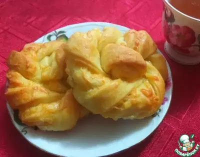Хлебные булочки с сыром
