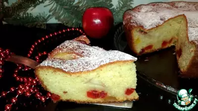 Яблочный пирог с творогом и цукатами