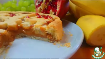 Пирог с бананом и вареной сгущенкой