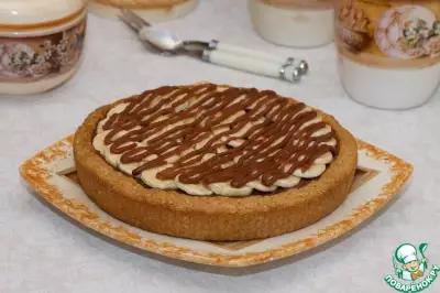 Овсяной пирог с шоколадно финиковым кремом