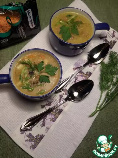 Суп с чечевицей и черносливом
