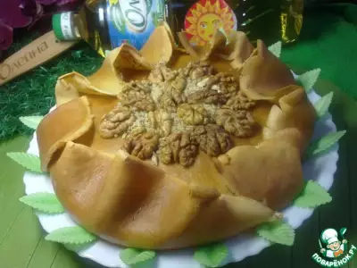 Блинный пирог с творожно-ореховой начинкой