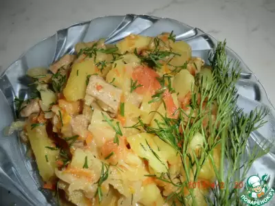 Картофель с капустой и болгарским перцем в мультиварке
