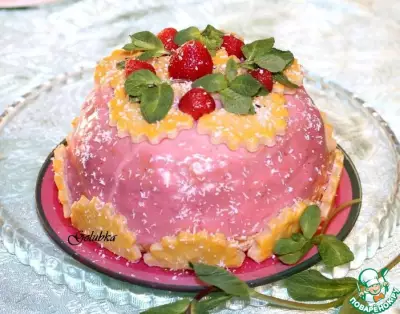 Клубничный блинный торт "Гламурный"