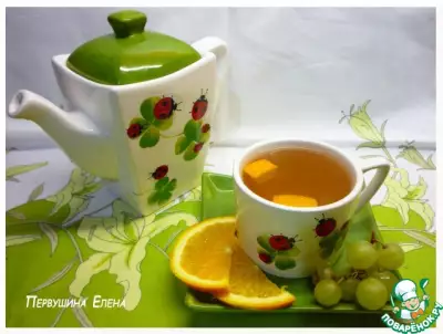 Компот из винограда, апельсина и зеленого чая