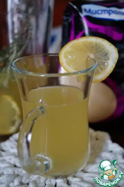 Лимонад с розмарином и имбирем