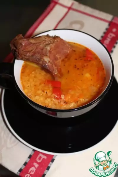 Чечевичный суп с копченым антрекотом