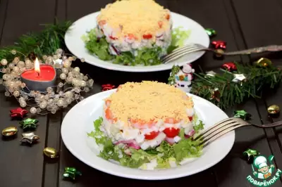 Салат с кальмаром и овощами "Новогодний"
