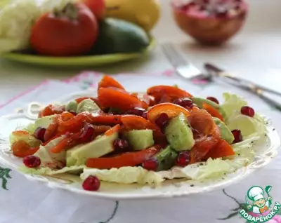 Салат из хурмы, авокадо и граната