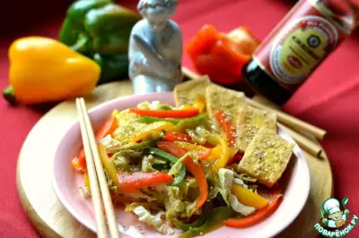 Салат с пекинской капустой и тофу