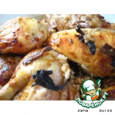 Курица, запеченая в соусе песто с грибами и рисом