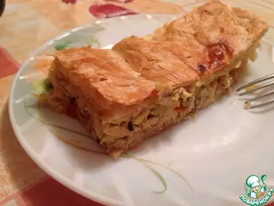 Слоеный пирог с курицей и овощами