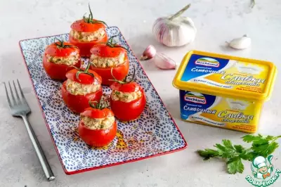 Бакинские помидоры, фаршированные острым сыром