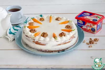 Морковный торт с сырной глазурью