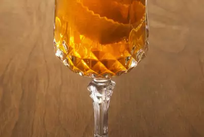 Коктейль «Шампань-коктейль» (Champagne Cocktail)