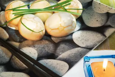 Мраморные яйца
