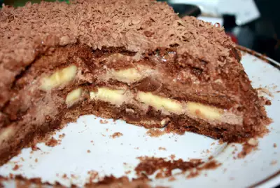 Шоколадно-банановый торт из пряников