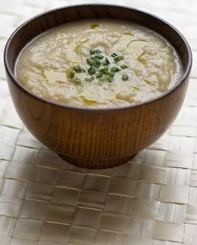 Сырный суп с сельдереем