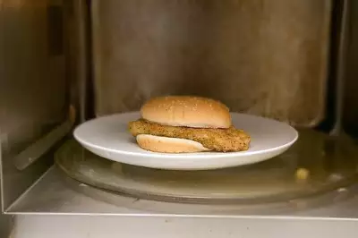 Гамбургеры с курицей и грибами