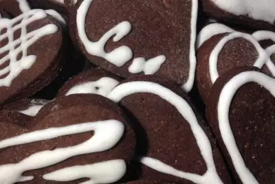 Шоколадное печенье с пряностями
