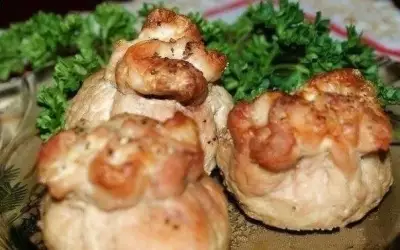 Свиные «узелки» с грибами