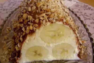 Творожный десерт «Бананы под снегом»