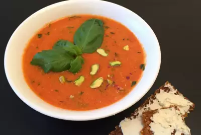 Томатный суп по‑итальянски