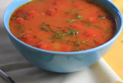 Томатный суп с фасолью