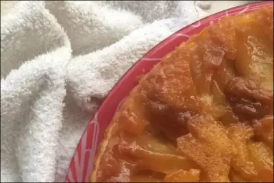 Сочный яблочный пирог перевертыш