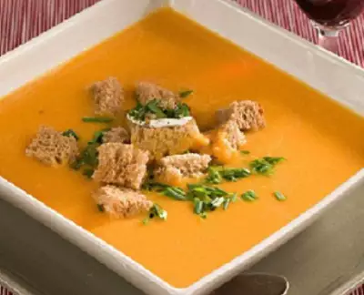 Тыквенный суп с карри и сухариками