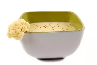 Суп пюре из цветной капусты на костном бульоне