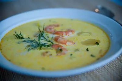 Сырный суп с креветками