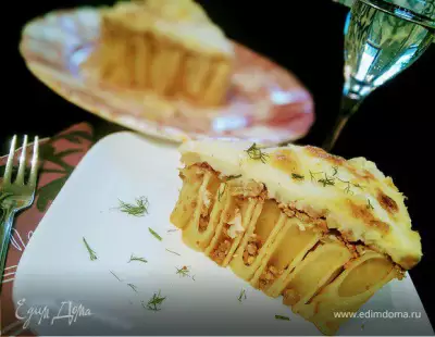 Пирог из ригатони с соусом болоньезе
