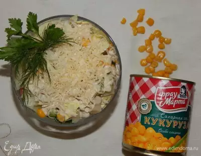 Салат с горбушей и кукурузой