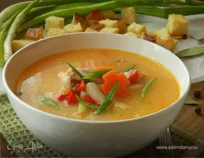 Сырно-томатный суп на курином бульоне