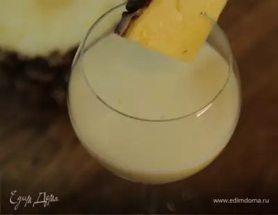 Молочный коктейль с ананасом
