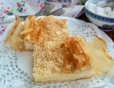 Тиропита (греческий сырный пирог)