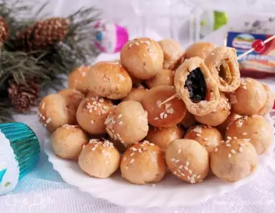 Закусочные шарики с оливкой