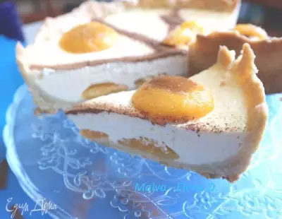 Сливочный пирог с абрикосами