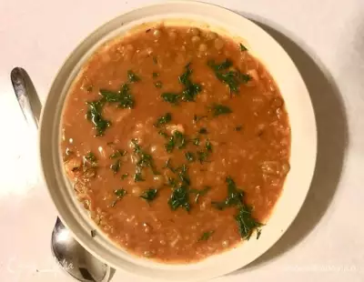 Чечевично-томатный суп