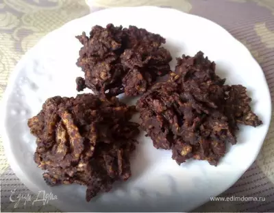 «Печенье» из горького шоколада и кукурузных хлопье