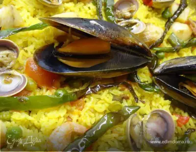 Испанская паэлья с морепродуктами (Paella de marisco)