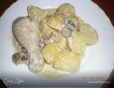 Запеченная курочка с грибами и картофелем