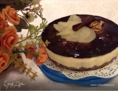 Шоколадный пирог с грушей и панна котой
