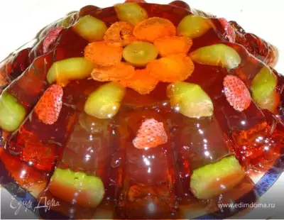 Слоеный желейный тортик с ягодами